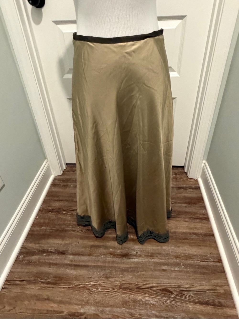 Anthropologie-Odille Olive A-Line Silk Skirt - Size 6